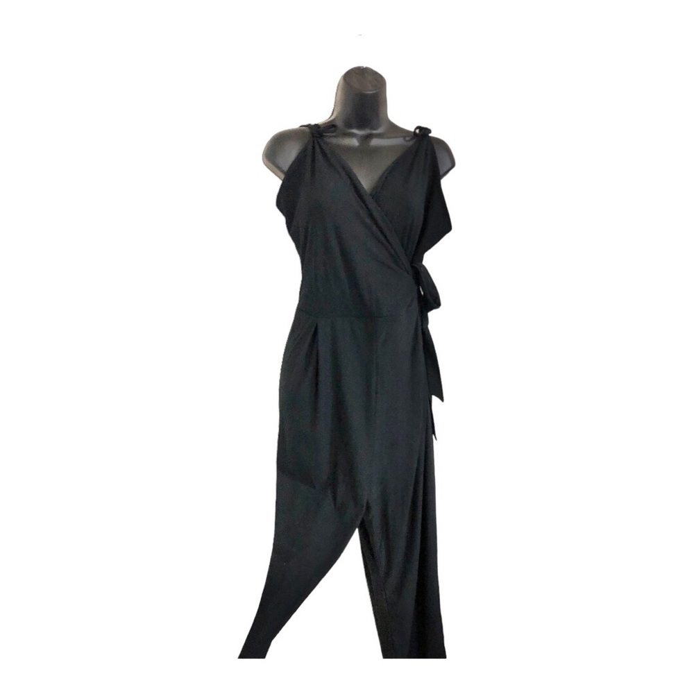 Black spaghetti strap v-neck waist tie slouchy sleeveless plus size jumpsuit 3X‎